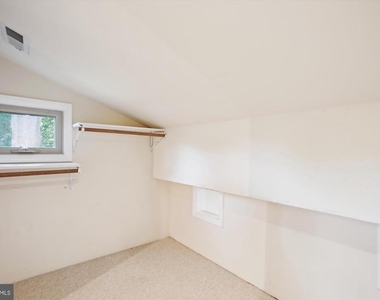 8509 Cyrus Place - Photo Thumbnail 26