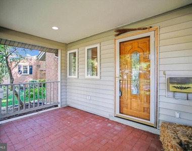 8509 Cyrus Place - Photo Thumbnail 41