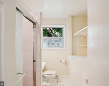 8509 Cyrus Place - Photo Thumbnail 30