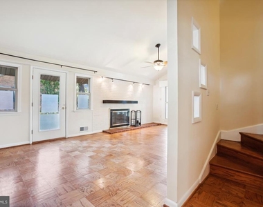 8509 Cyrus Place - Photo Thumbnail 2