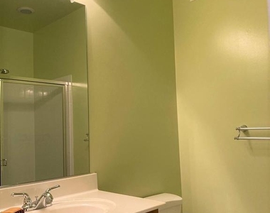 1509 N Point Drive - Photo Thumbnail 18