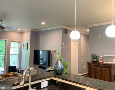 1509 N Point Drive - Photo Thumbnail 6