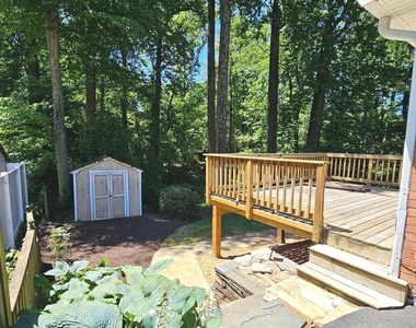 8925 Falling Creek Court - Photo Thumbnail 4