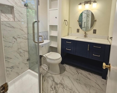 8925 Falling Creek Court - Photo Thumbnail 25