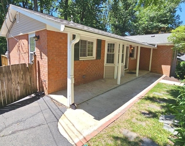 8925 Falling Creek Court - Photo Thumbnail 2