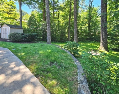 8925 Falling Creek Court - Photo Thumbnail 8