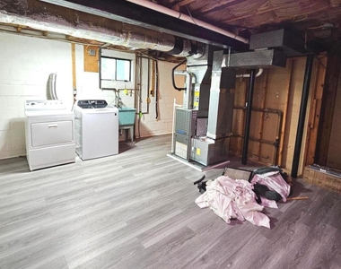 8925 Falling Creek Court - Photo Thumbnail 42