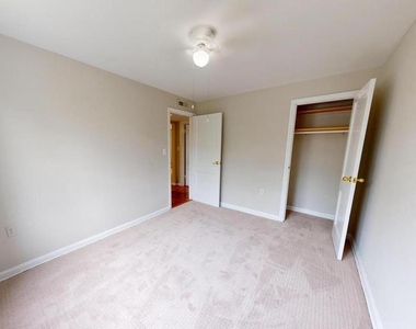 6512 Potomac Avenue - Photo Thumbnail 21