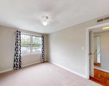 6512 Potomac Avenue - Photo Thumbnail 22