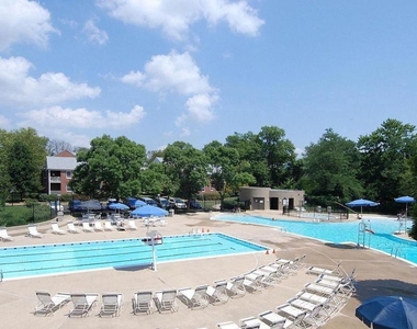 6512 Potomac Avenue - Photo Thumbnail 29