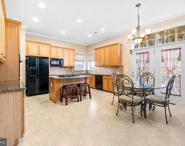 9161 Finnegan Street - Photo Thumbnail 19