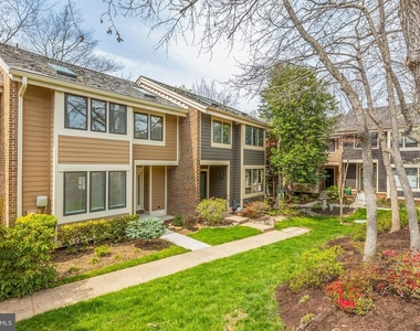 11030 Thrush Ridge Road - Photo Thumbnail 4