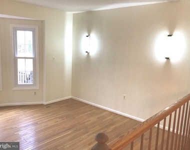 9354 Mccarthy Woods Court - Photo Thumbnail 7