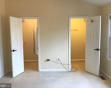 9354 Mccarthy Woods Court - Photo Thumbnail 3