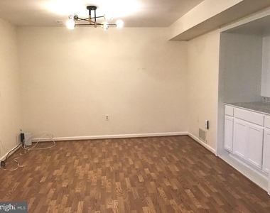 9354 Mccarthy Woods Court - Photo Thumbnail 12