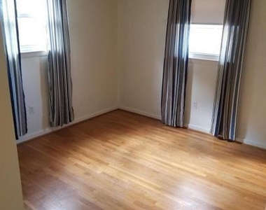 3910 Forest Grove Drive - Photo Thumbnail 3