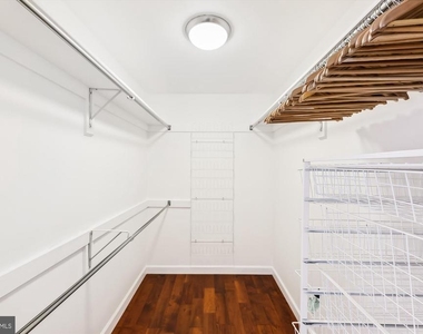 7445 Gillingham Row - Photo Thumbnail 16
