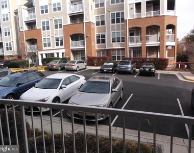 2710 Bellforest Court - Photo Thumbnail 27