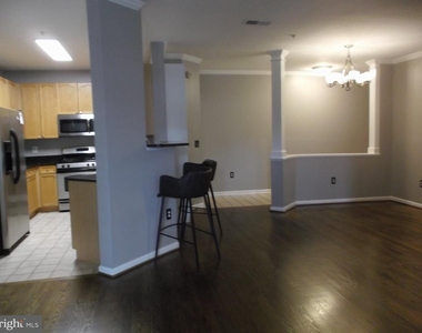 2710 Bellforest Court - Photo Thumbnail 23