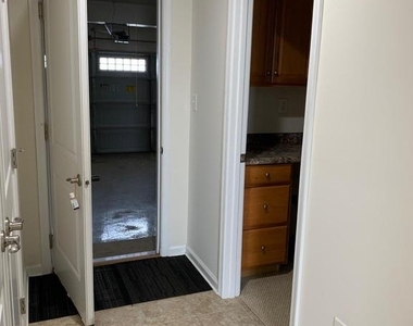 9022 Randolph Circle - Photo Thumbnail 3