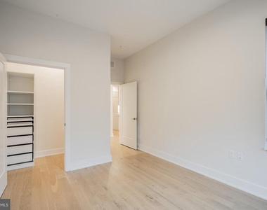 701 Swann Avenue - Photo Thumbnail 26
