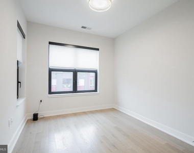 701 Swann Avenue - Photo Thumbnail 24
