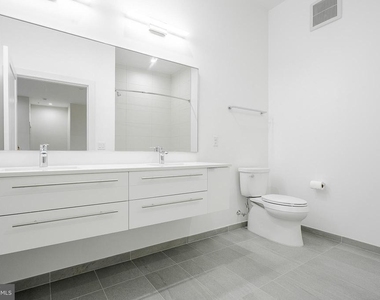 701 Swann Avenue - Photo Thumbnail 21