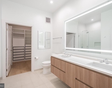701 Swann Avenue - Photo Thumbnail 31