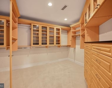 2138 Patrick Henry Drive - Photo Thumbnail 48