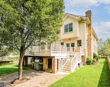 2138 Patrick Henry Drive - Photo Thumbnail 87