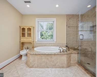 2138 Patrick Henry Drive - Photo Thumbnail 57