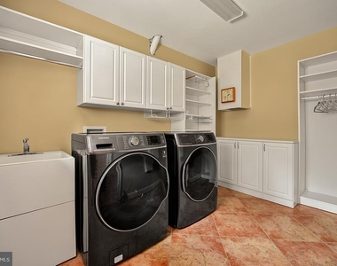 2138 Patrick Henry Drive - Photo Thumbnail 78