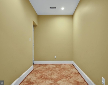 2138 Patrick Henry Drive - Photo Thumbnail 75