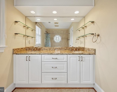 2138 Patrick Henry Drive - Photo Thumbnail 61