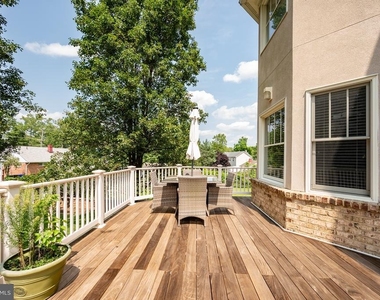 2138 Patrick Henry Drive - Photo Thumbnail 30