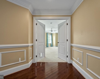 2138 Patrick Henry Drive - Photo Thumbnail 42