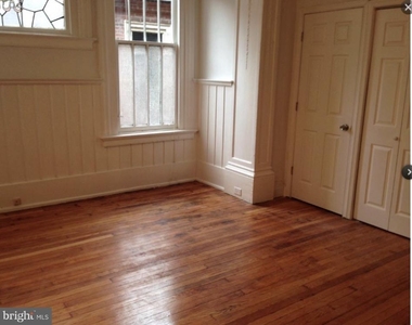 1209 Spruce Street - Photo Thumbnail 1