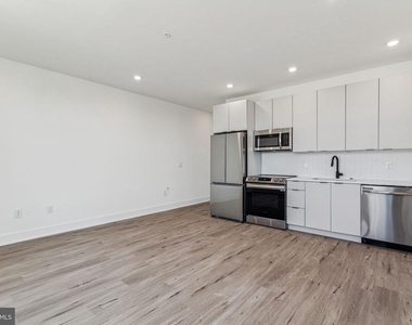 139 W Chelten Avenue - Photo Thumbnail 4