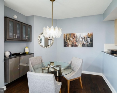 111 S 15th Street - Photo Thumbnail 6