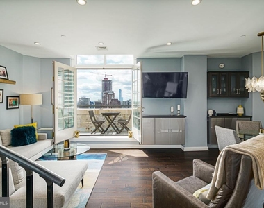 111 S 15th Street - Photo Thumbnail 9