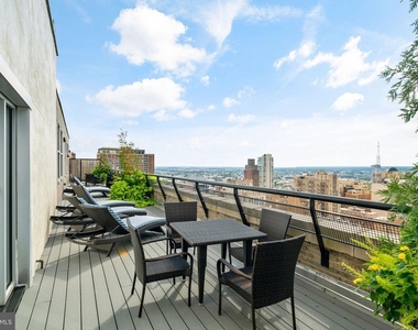 111 S 15th Street - Photo Thumbnail 26