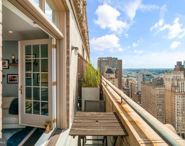 111 S 15th Street - Photo Thumbnail 15