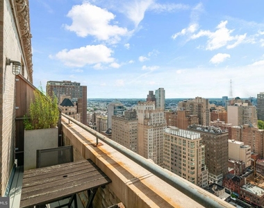 111 S 15th Street - Photo Thumbnail 14