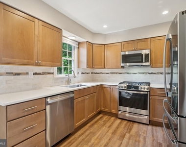 5400 Wissahickon Avenue - Photo Thumbnail 12