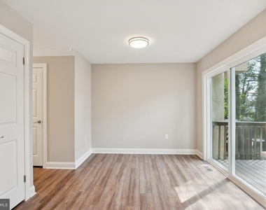 5400 Wissahickon Avenue - Photo Thumbnail 15
