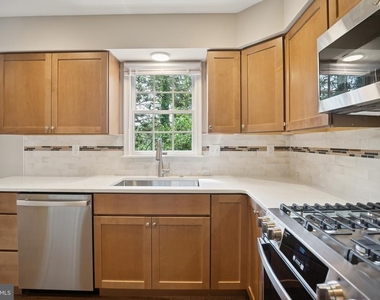 5400 Wissahickon Avenue - Photo Thumbnail 14