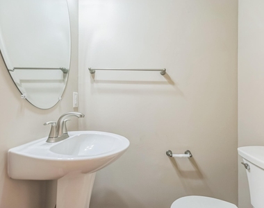 5400 Wissahickon Avenue - Photo Thumbnail 7