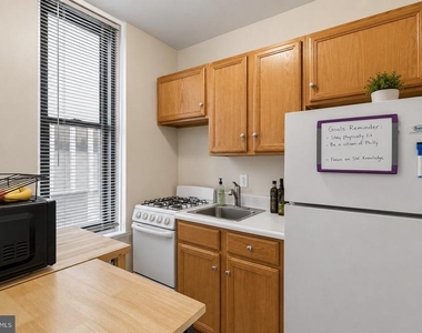 135 S 19th Street - Photo Thumbnail 2