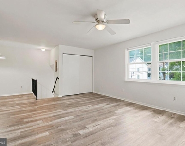 175 Parker Avenue - Photo Thumbnail 6
