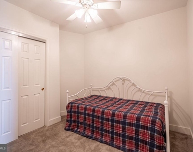 1600 Arch Street - Photo Thumbnail 16